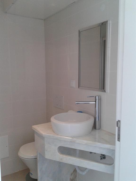 Bay View Apartment *